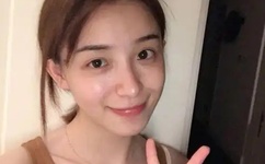 一个上面吃一个下吃视频试看